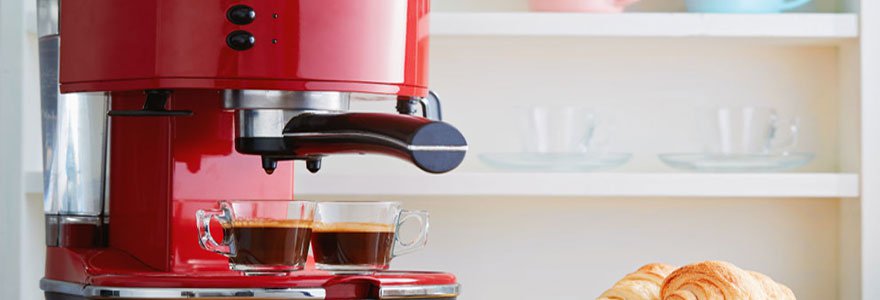 Profiter d'un café ou d'un expresso avec la même machine en optant pour une cafetière combinée